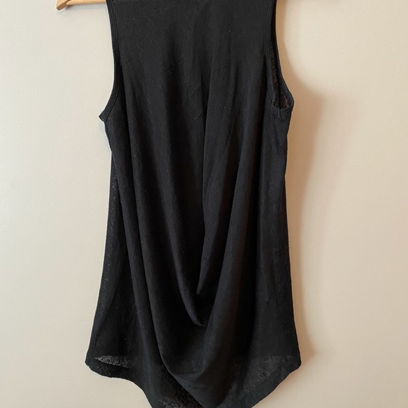 Dex Black Drape Front Linen Top - Picture 7 of 12